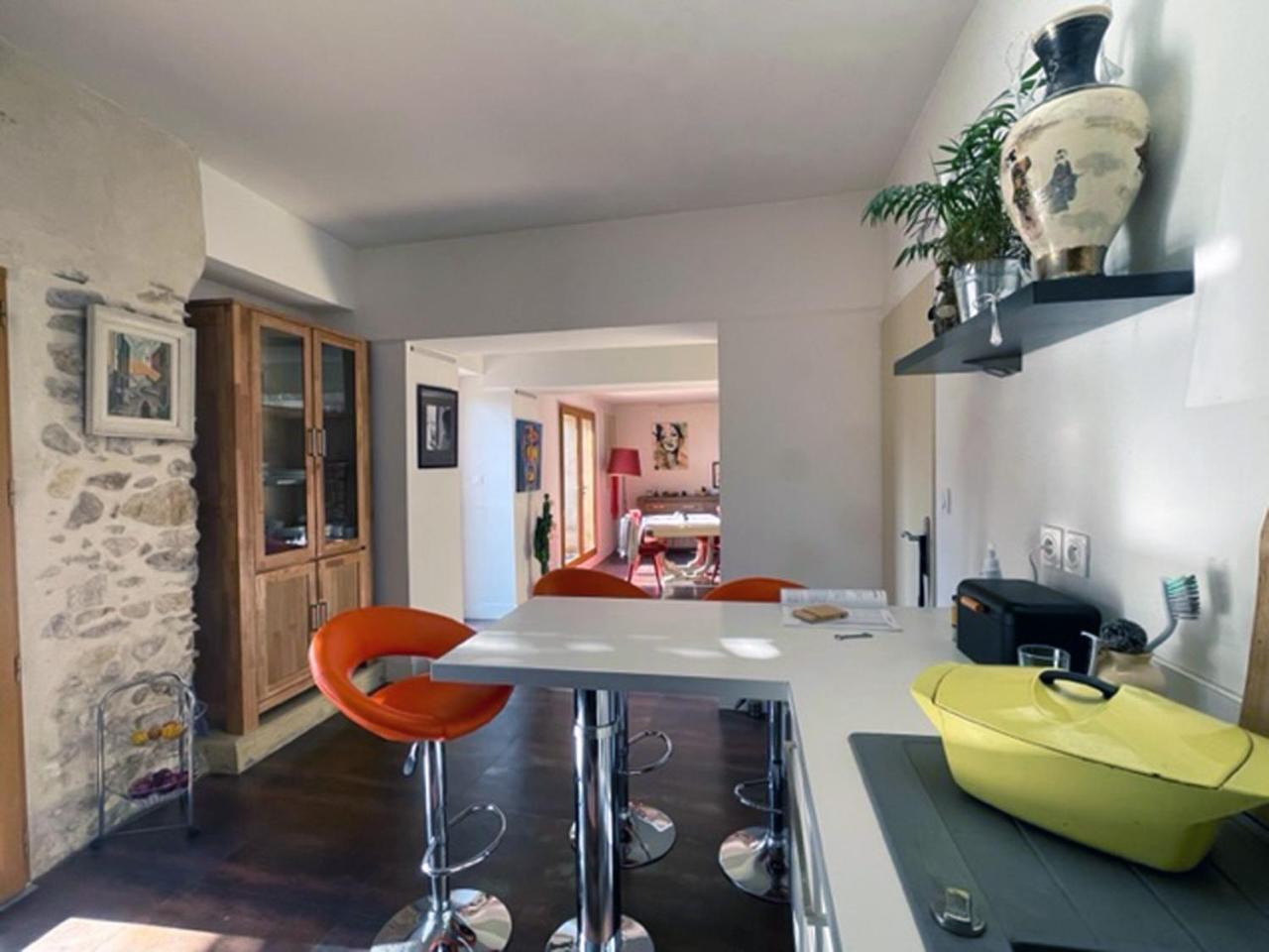 Готель La Maison Bliss Piolenc Екстер'єр фото